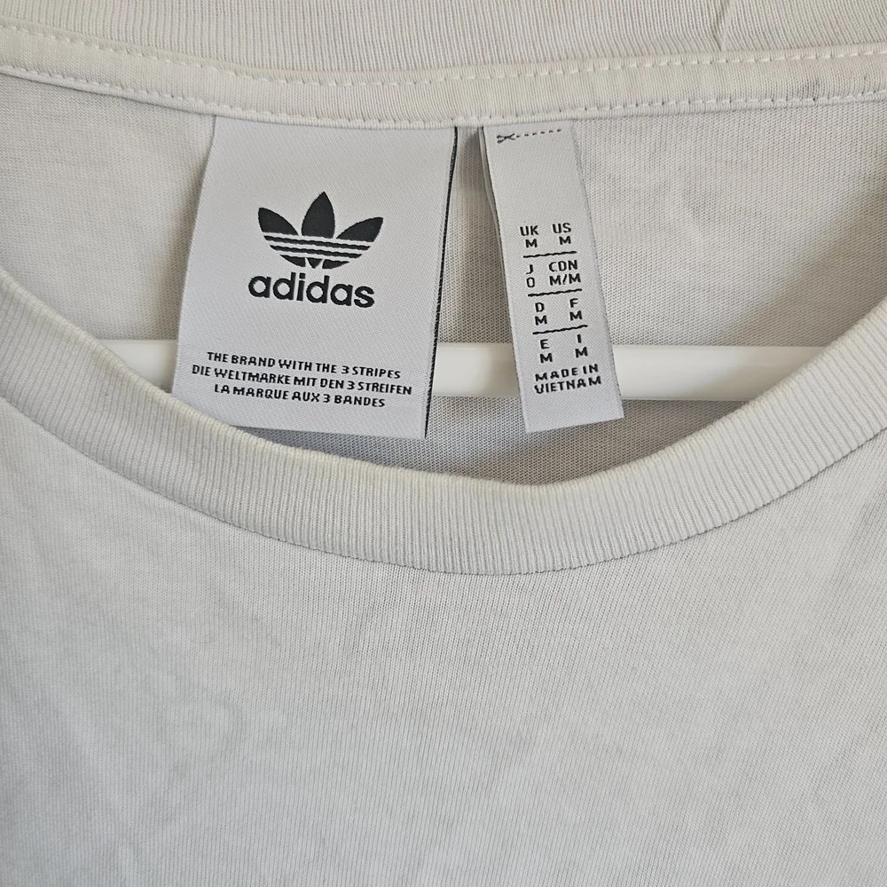 Adidas Originals Long Sleeve Graphic Tee Skeleton Dinosaur Medium